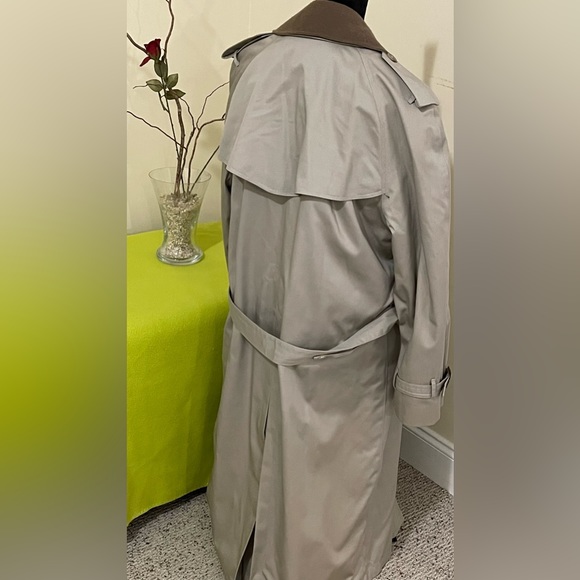 Men dressed overcoat removal lining removable felt collar with belt - Picture 6 of 6